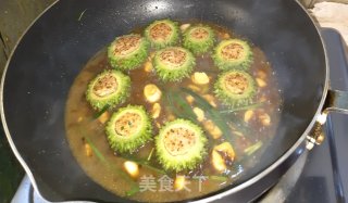 苦瓜酿肉的做法步骤：7