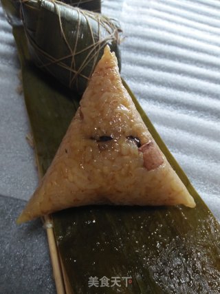牛肉肠香菇粽子的做法步骤：16