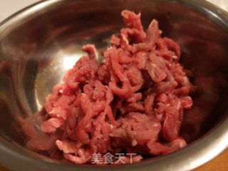 牛肉干豆腐丝儿的做法步骤：1