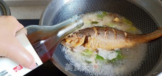 红烧黄花鱼的做法步骤：5