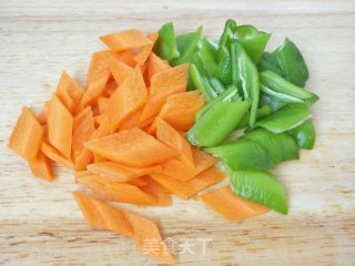 溜肉段的做法步骤：2