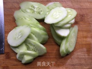 红烧黄瓜的做法步骤：1