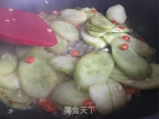 红烧黄瓜的做法步骤：6
