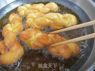 蜂蜜麻花的做法步骤：17