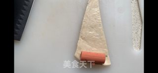 香肠酥皮卷的做法步骤：4