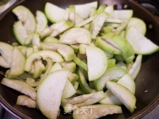 清炒蒲瓜的做法步骤：5
