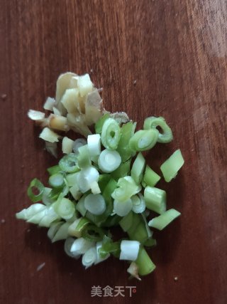 素炒菜花的做法步骤：2