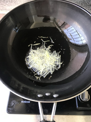 葱香牛柳的做法步骤：3