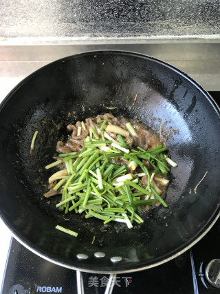 葱香牛柳的做法步骤：6