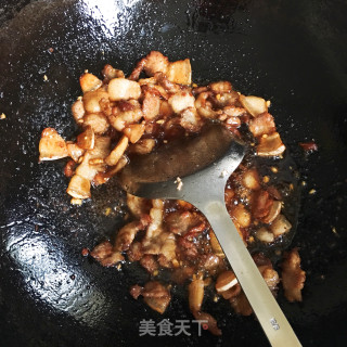 五花肉烧瓠子干的做法步骤：5
