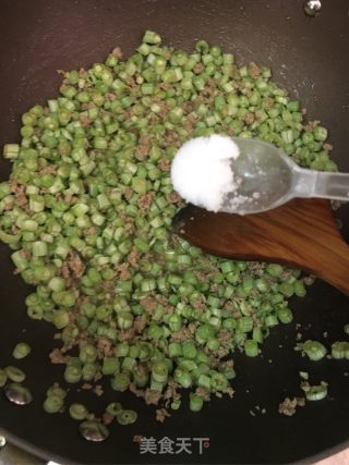 榄菜肉沫炒豆角的做法步骤：5