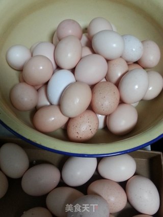 自制流沙咸蛋的做法步骤：1