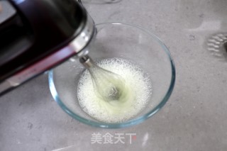 戚风杯子蛋糕的做法步骤：6