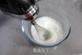 戚风杯子蛋糕的做法步骤：7