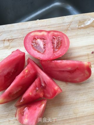 “酸甜美食”番茄炒炸里脊的做法步骤：2