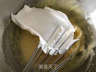 草莓芒果抱抱卷的做法步骤：8