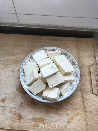 红烧豆腐的做法步骤：1