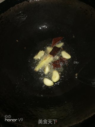 西红柿炖牛肉的做法步骤：5