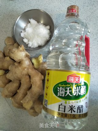 醋泡姜的做法步骤：1