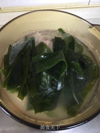 蹄膀冬瓜海带汤的做法步骤：5
