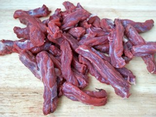 牛肉干的做法步骤：2