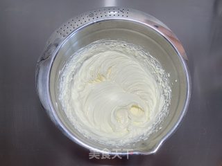 10寸裱花奶油生日蛋糕的做法步骤：19