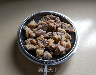红烧牛腩的做法步骤：4