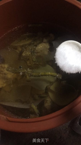 石斛炖瘦肉的做法步骤：11