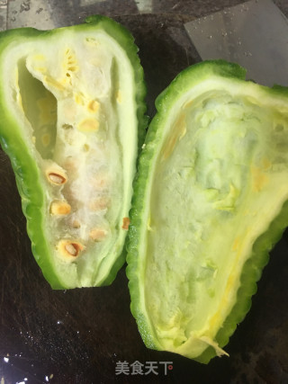凉瓜焖排骨的做法步骤：3