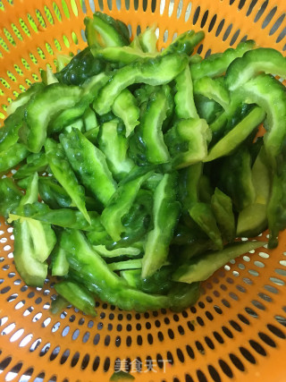 凉瓜焖排骨的做法步骤：10