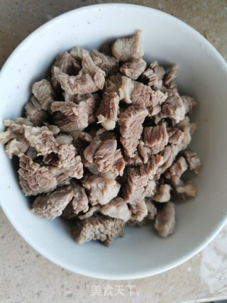 番茄牛腩的做法步骤：4