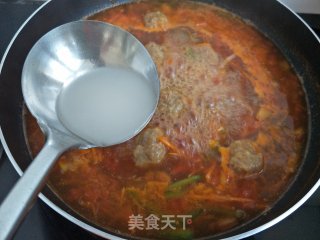 “ 肉食、荤菜 ”酸辣丸子汤的做法步骤：10