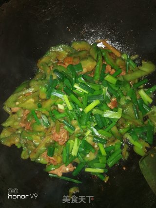 鸡肉炒苦瓜的做法步骤：8