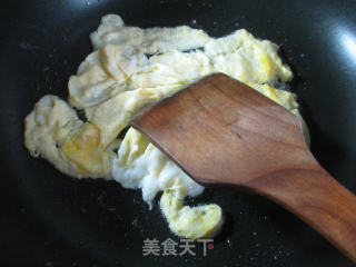 榨菜丝鸡蛋迷迷饺的做法步骤：3