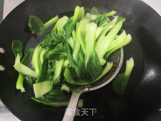 青菜拌香菇的做法步骤：5