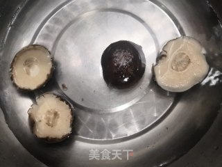 青菜拌香菇的做法步骤：9