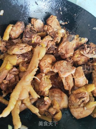 土豆青椒烧鸡块的做法步骤：6