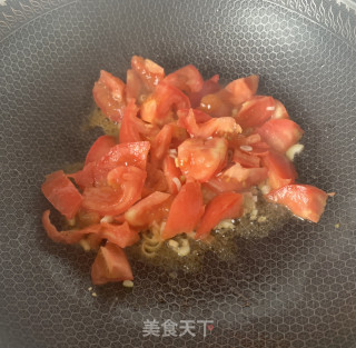 西红柿疙瘩汤的做法步骤：3