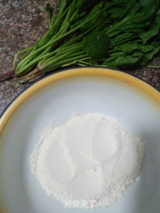 菠菜面块的做法步骤：1