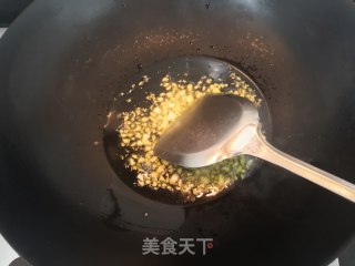 蒜香莴笋叶的做法步骤：10