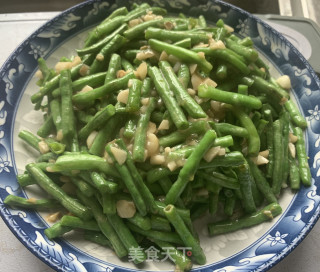 蒜末炒豇豆的做法步骤：4