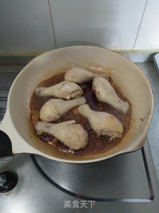 红焖鸡小腿的做法步骤：5
