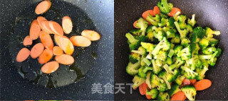 火腿肠炒西兰花的做法步骤：4