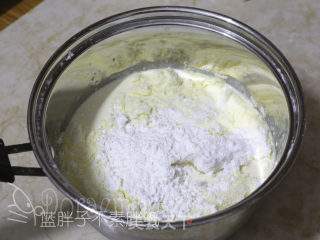 奶牛雪糕的做法步骤：1