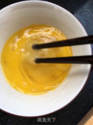 石斛花炒蛋的做法步骤：3