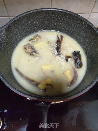 黄鳝骨汤的做法步骤：7