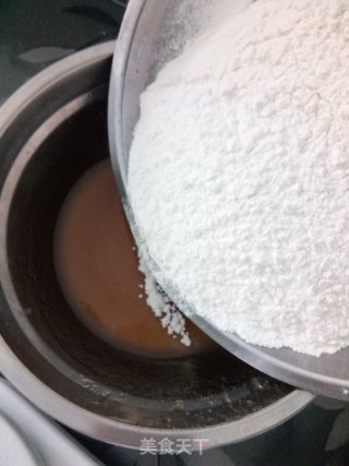 广式月饼的做法步骤：6