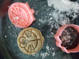 广式月饼的做法步骤：10