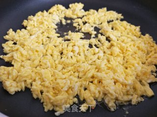 梅干菜鸡蛋馅盒子的做法步骤：3