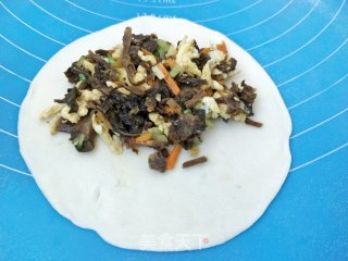 梅干菜鸡蛋馅盒子的做法步骤：7